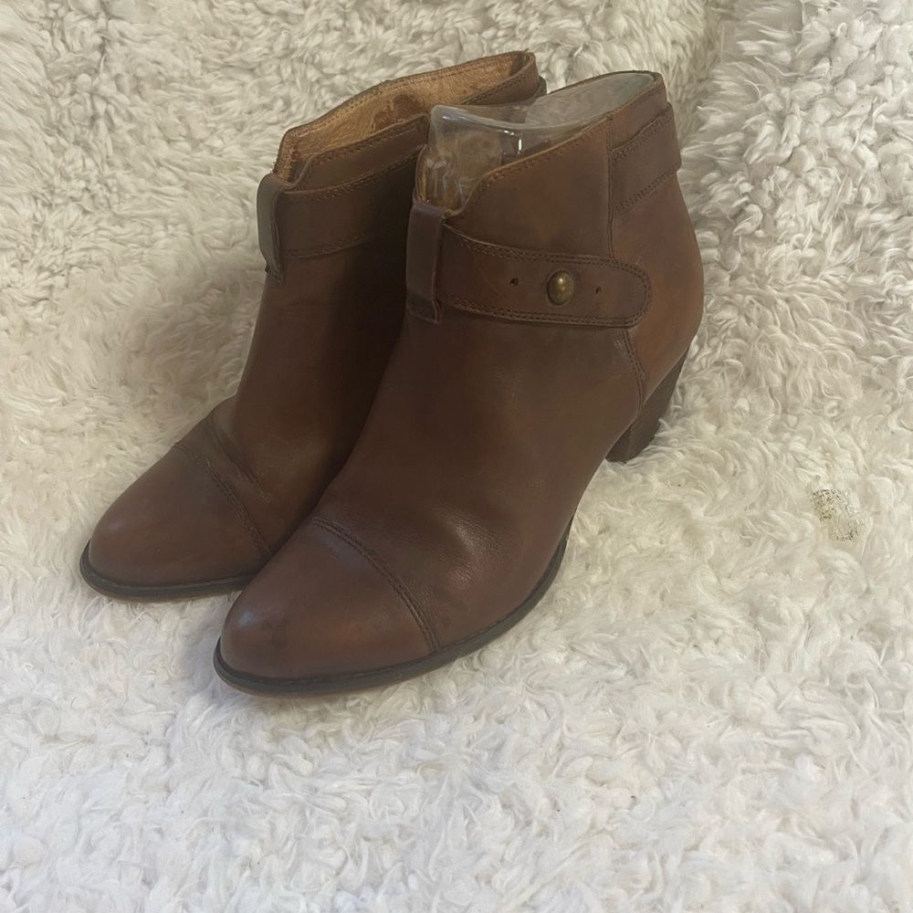 Corso Como leather Brown ankle Boots Block heels side zipper almond toe SZ8.5M